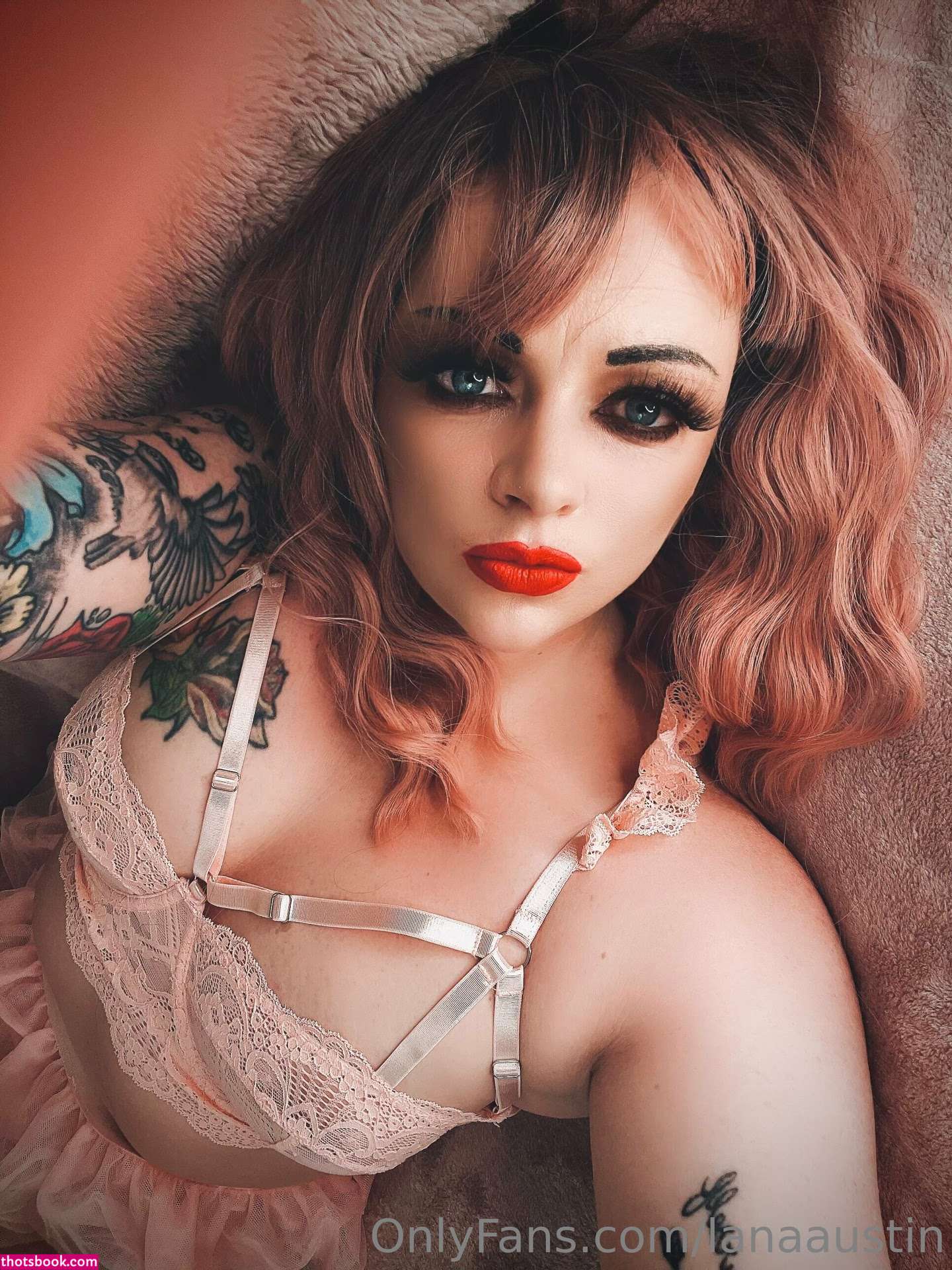 Lana Austin Photo #450