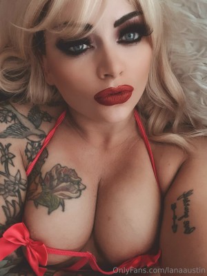 Lana Austin Photo #441