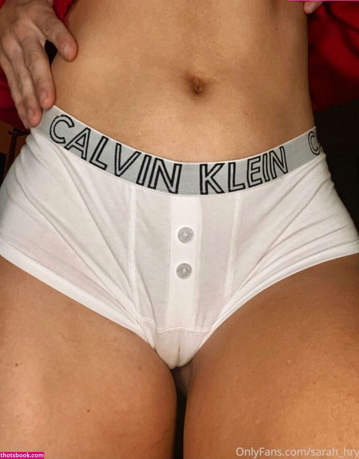 Sarah Hryniewicz Photo #88