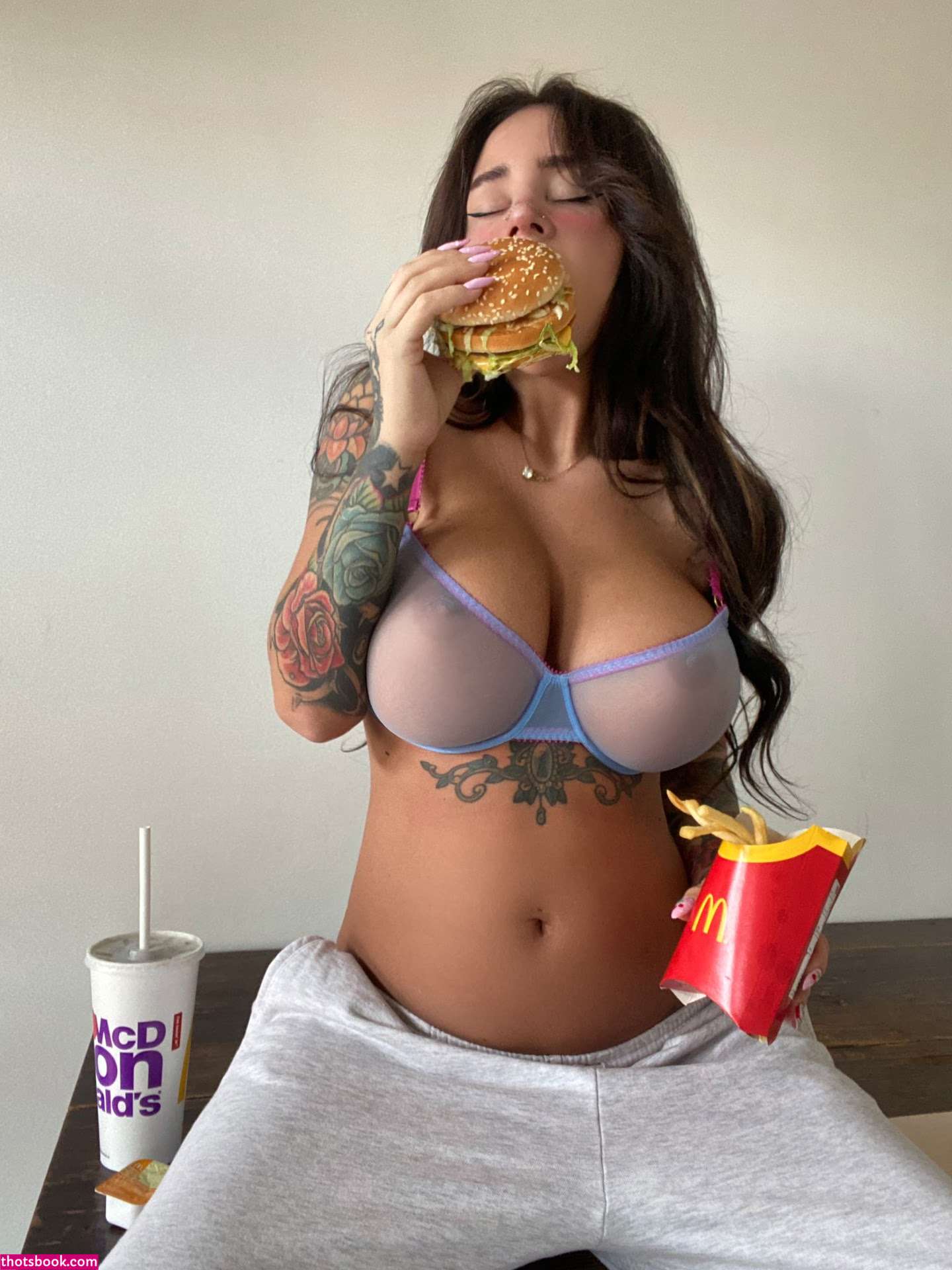 Alex Mucci Photo #254