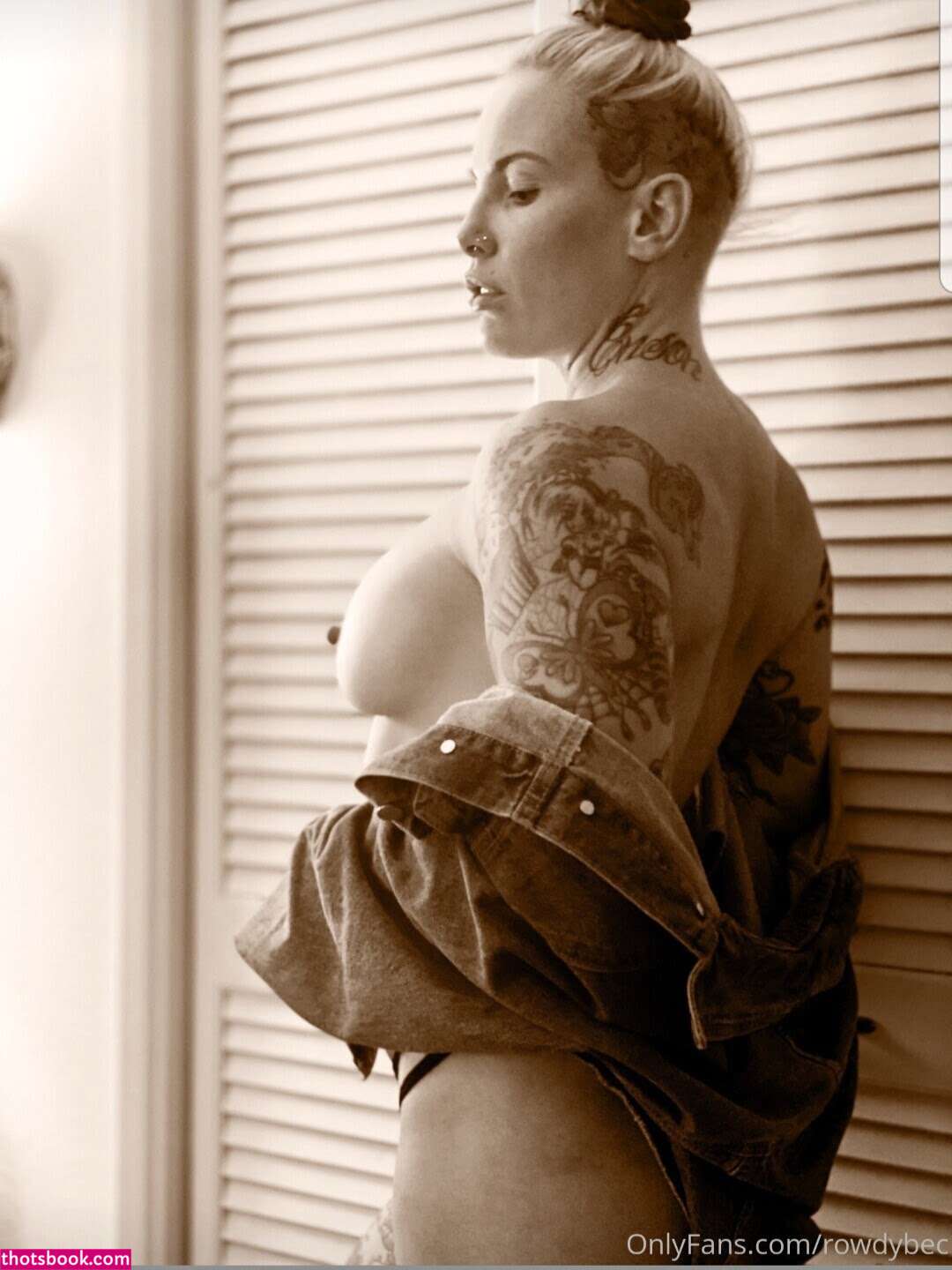 Bec Rawlings Photo #223
