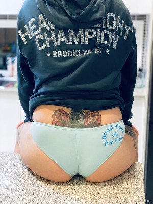 Bec Rawlings Photo #222