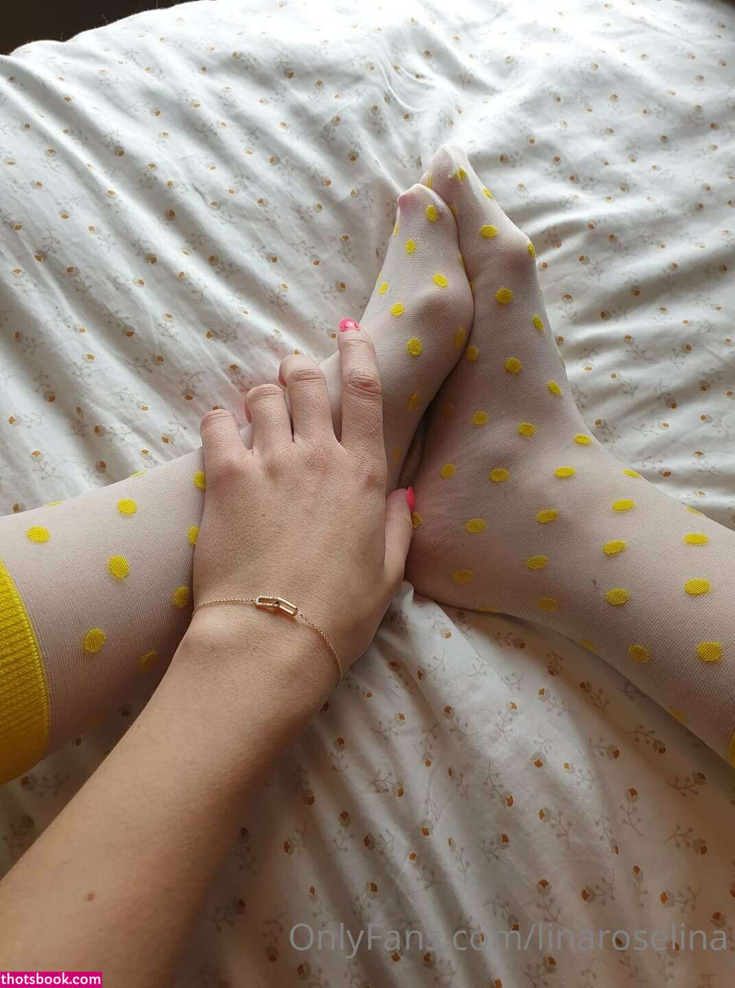 Lina Roselina Photo #10