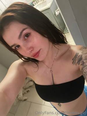 theboxgirl Photo #33