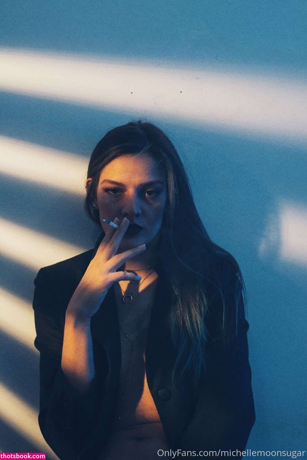 Ellie Land Photo #112