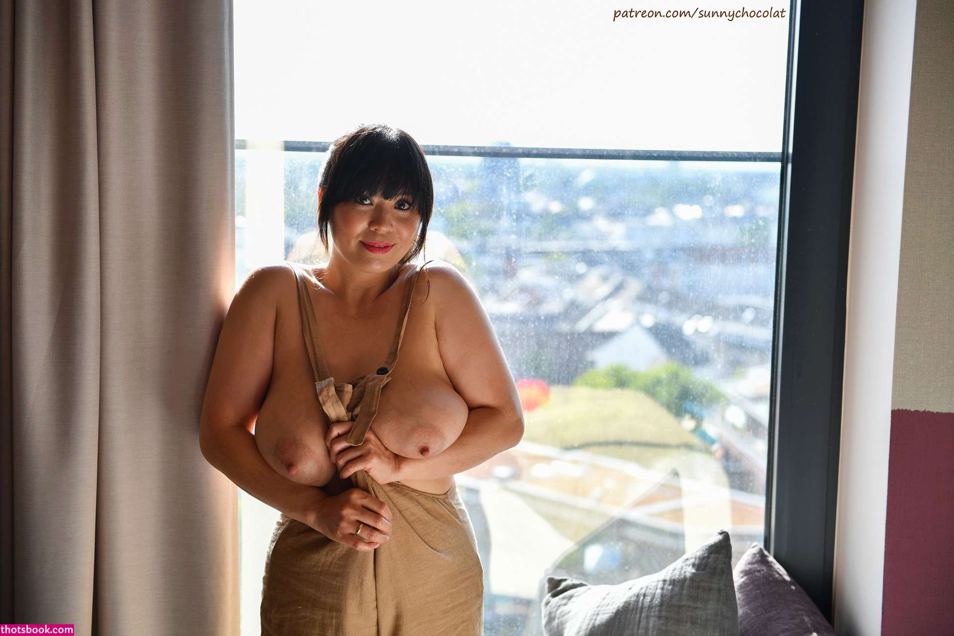 Sunny Chocolat Photo #32