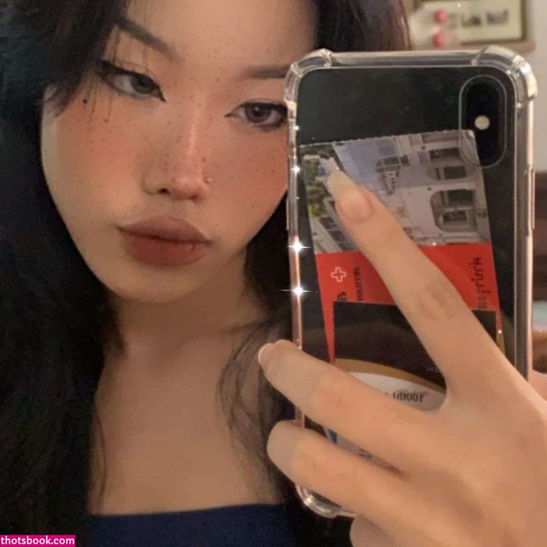 urfreakgemini Photo #6