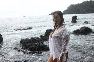 Janna Breslin Photo #418