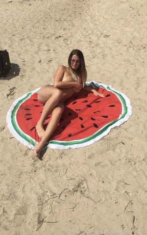 Emanuelle Charboneau Photo #19