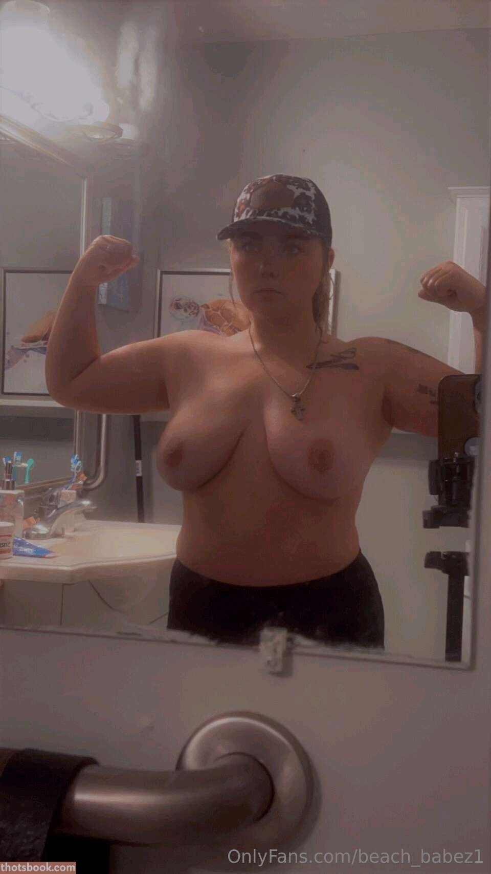 Beach babez1 Photo #128