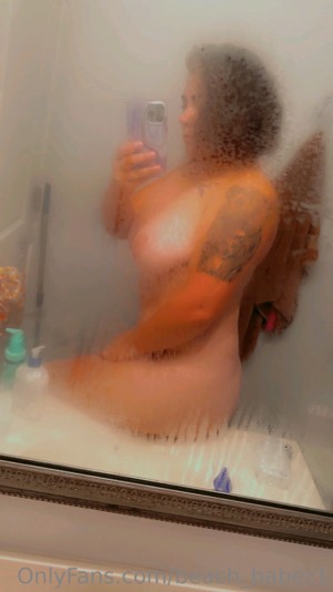 Beach babez1 Photo #144