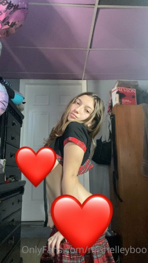 Mishelleyboo Photo #32