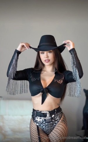 Andrea Bergeron Photo #60