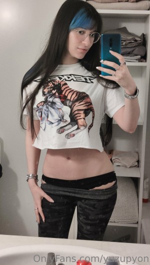 Priestess Yuzu Photo #31