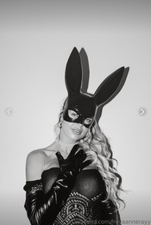 Rachel Anne Rayy Photo #11