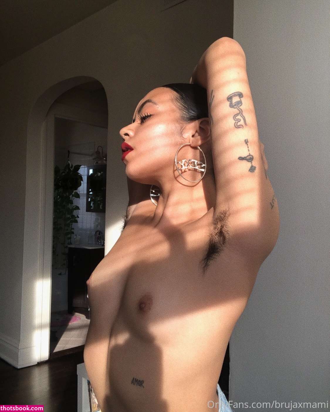 brujaxmami Photo #38