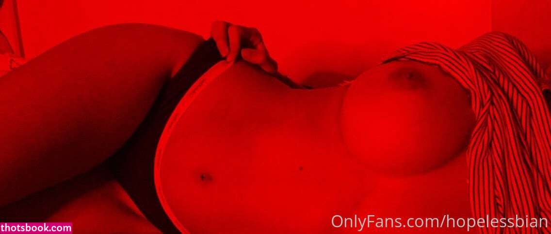 hoelessbian Photo #5