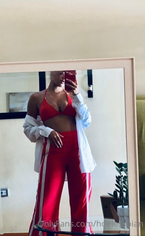 hoelessbian Photo #159