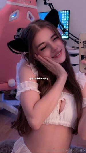 m1m1kindashy Photo #152
