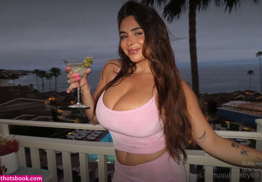 Mila Santos Photo #220