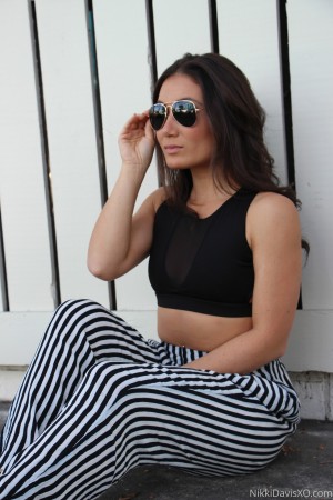 Nikki Davis Photo #79