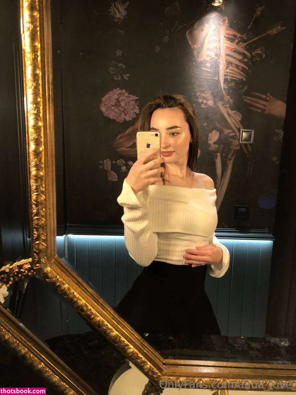 Afina Love Photo #22