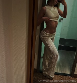 cherryemmy Photo #25