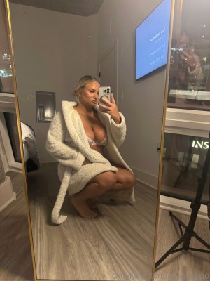 lexigogogo Photo #30