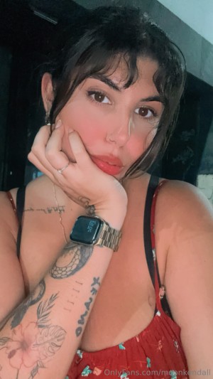 moonkendall Photo #9