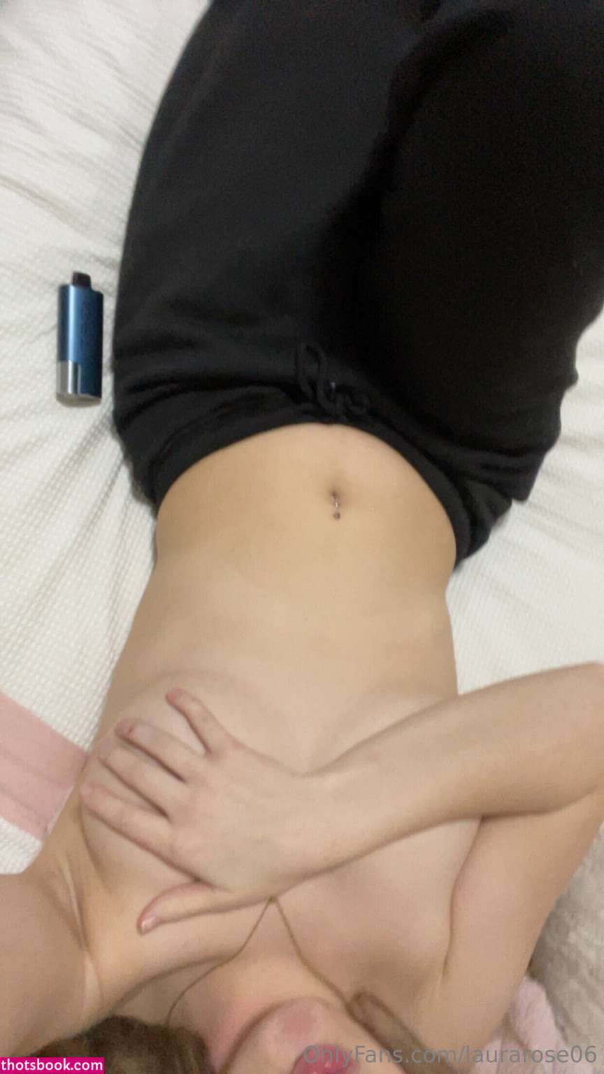 laurarose06 Photo #25