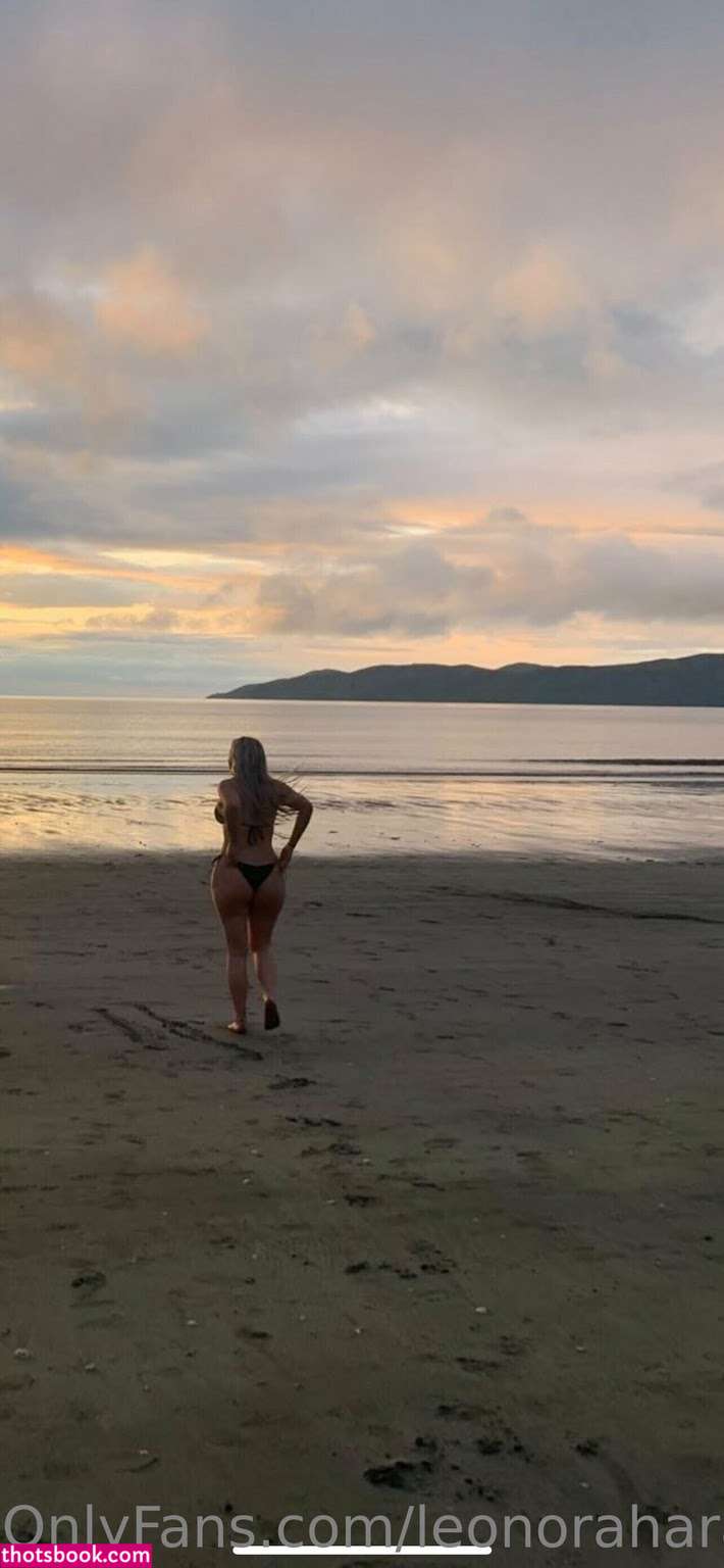 leonoraharata Photo #7