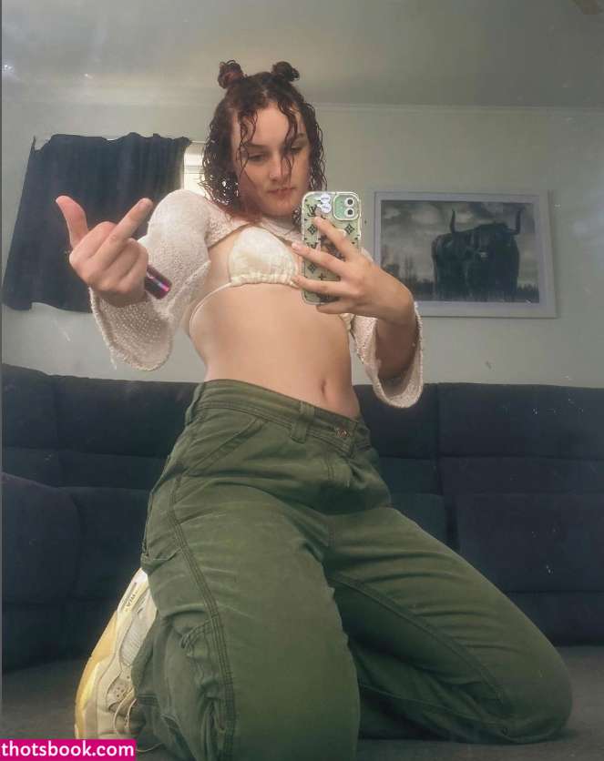 scarletstarxo Photo #24