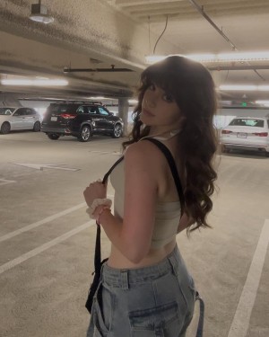 themissusviv Photo #15