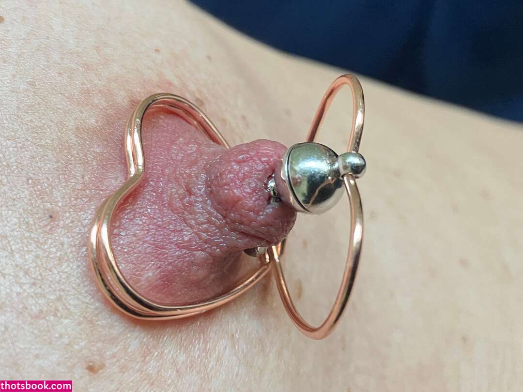 Pierced Miyu Photo #7