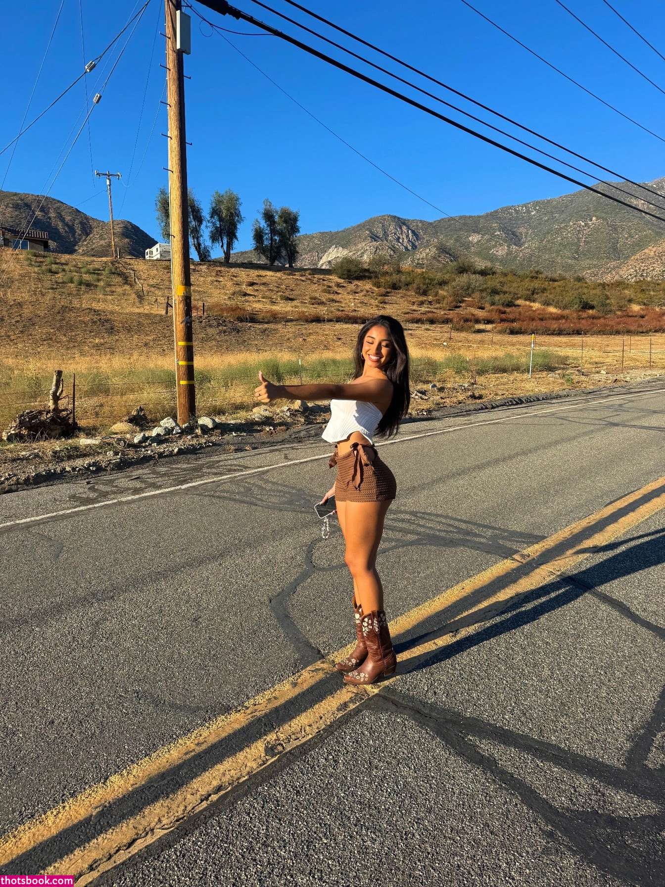 Savannahnoodlez Photo #28