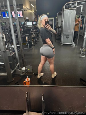 thearayarose Photo #9