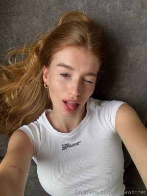 laurawittner Photo #23