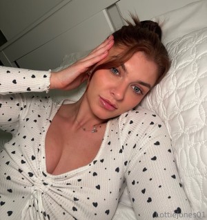 lottiejones01 Post #1