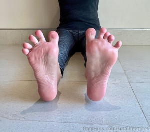 smallfeetpics Photo #35