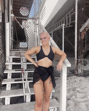 emmycombss Photo #39