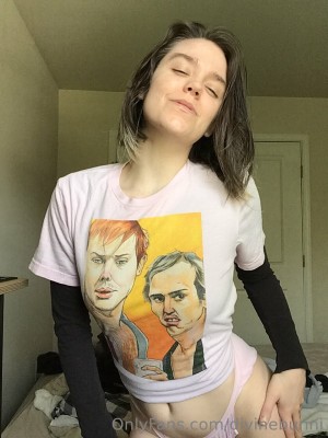 divinebunni Photo #1