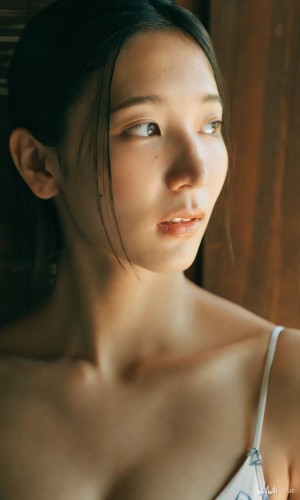 Rina Onuki Photo #10