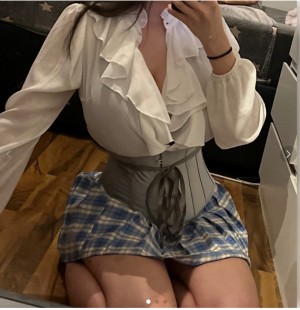 Elise Denisee Photo #16