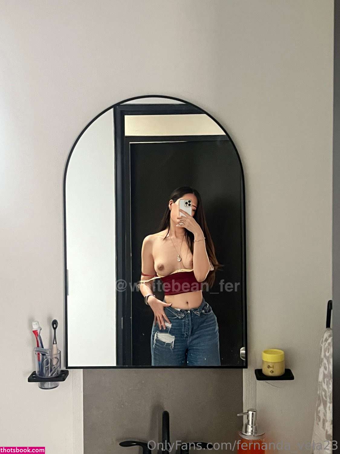 Emma Carrie Photo #7