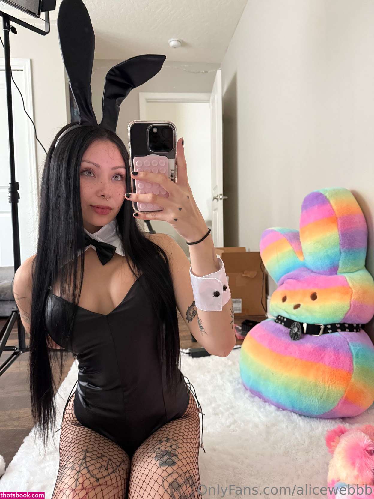 alicewebbb Photo #38