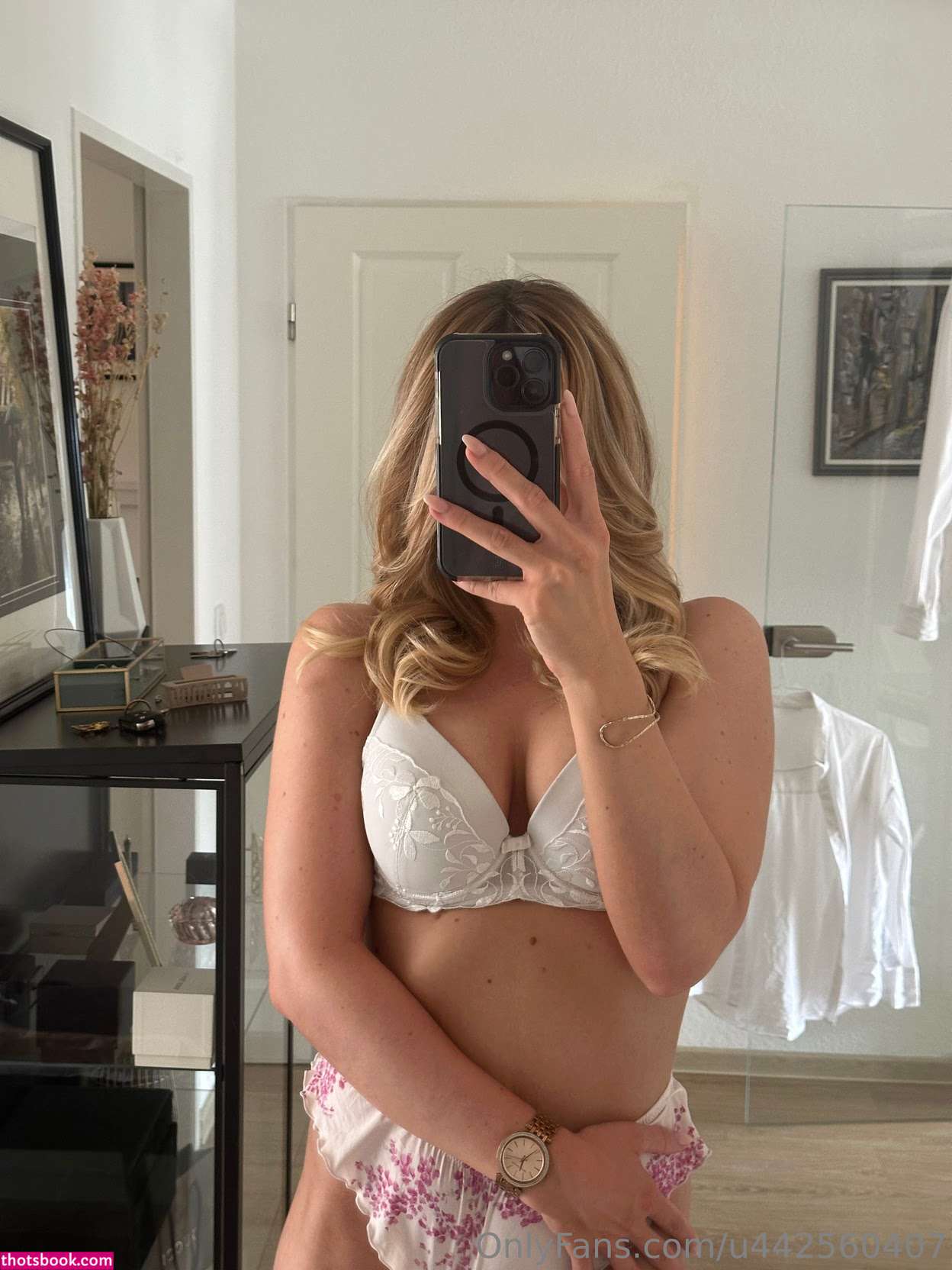 ameliasworldd Photo #17