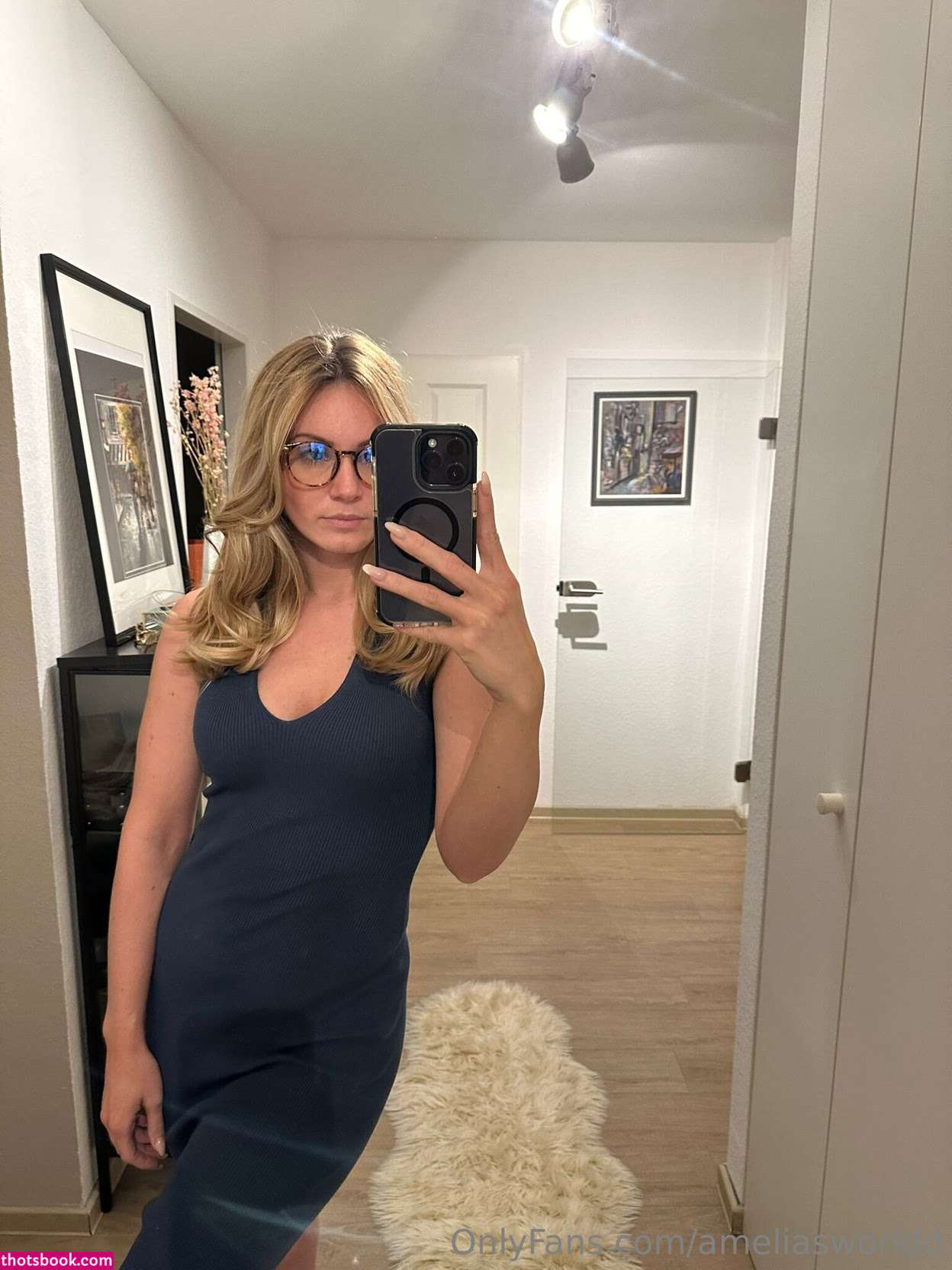 ameliasworldd Photo #32