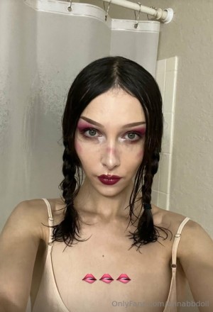 annabbdoll Photo #1