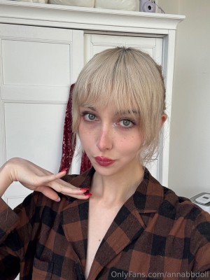 annabbdoll Photo #6