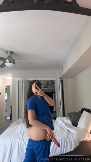 axellevanessa Photo #21